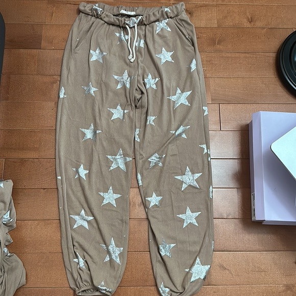 Entro Matching Jogger Set - Picture 4 of 4